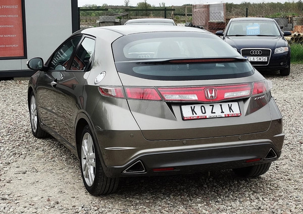 Honda Civic cena 25999 przebieg: 187581, rok produkcji 2008 z Pińczów małe 529